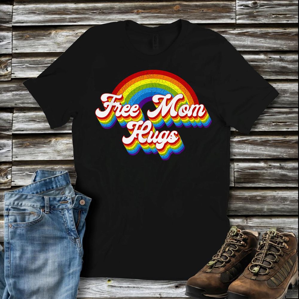 Free Mom Hugs Rainbow Retro Lgbt Flag Lgbt Pride Month T-Shirt Unisex Standard T-Shirt black s